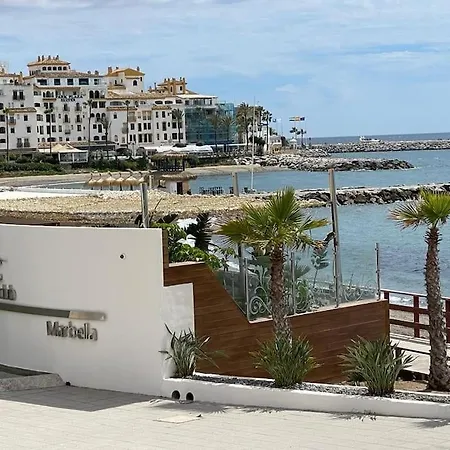Apartment Luxurious 2br In Puerto Banus
